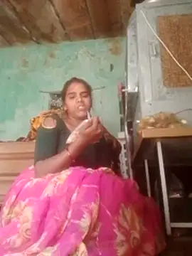 Snapshot of Tg_sonam chatting on 11/24/25, 05:07 Tg sonam online show from 11/24/25, 05:07