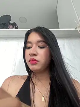 Snapshot of emi_star chatting on 10/11/25, 09:13 emi star online show from 10/11/25, 09:13