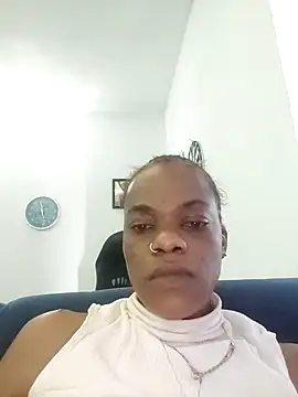 GlobeTrottieHottie1 online show from 10/09/25, 02:48