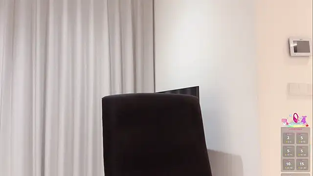 Snapshot of Nebula-qiu chatting on 10/29/25, 02:19 Nebula-qiu online show from 10/29/25, 02:19