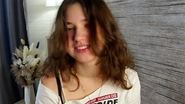 AmmieGerber online show from 10/17/25, 01:31