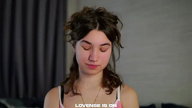 AmmieGerber online show from 11/05/25, 01:49