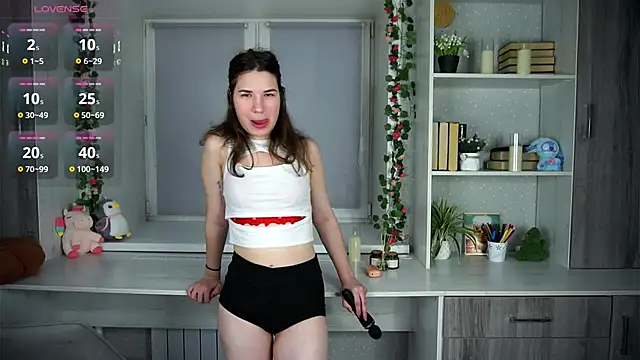 AmmieGerber online show from 11/18/25, 01:33