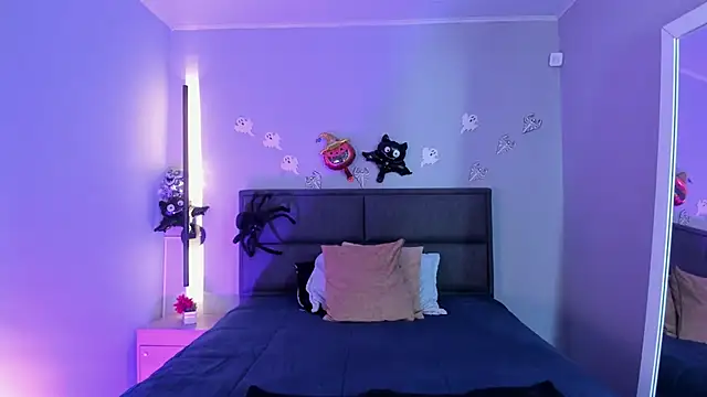 Snapshot of rose_more__ chatting on 10/21/25, 12:17 rose more online show from 10/21/25, 12:17