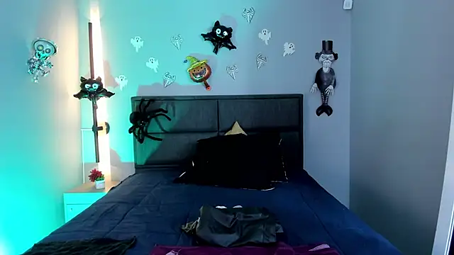 Snapshot of rose_more__ chatting on 10/22/25, 12:49 rose more online show from 10/22/25, 12:49