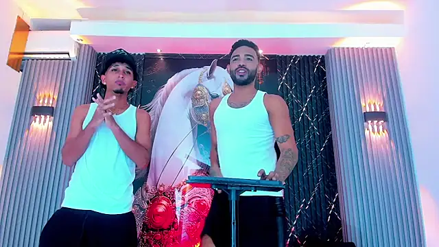 Snapshot of _Gods_of_Olympus_ chatting on 10/15/25, 04:12 Gods of Olympus online show from 10/15/25, 04:12