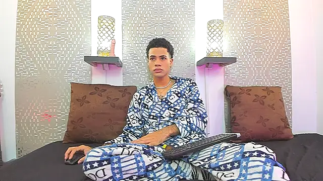 JacobBlackwell  online show from 10/16/25, 08:43