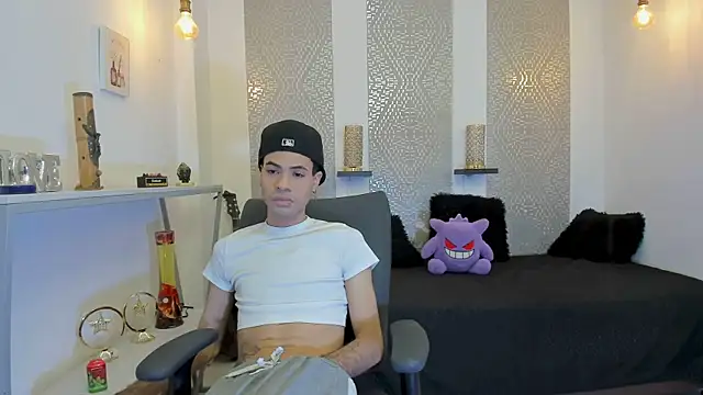 JacobBlackwell  online show from 11/06/25, 07:26