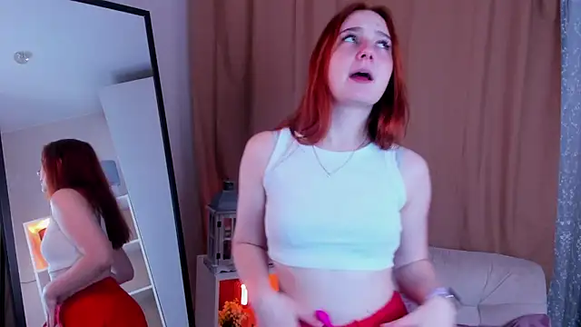 KellyeOun online show from 11/20/25, 01:50