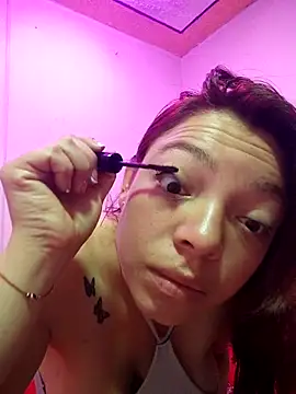 skkarletty online show from 10/15/25, 11:10