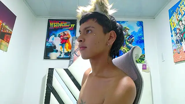 Snapshot of SEBAS_LOVER_ chatting on 11/07/25, 10:10 SEBAS LOVER online show from 11/07/25, 10:10