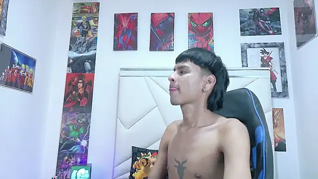 Snapshot of SEBAS_LOVER_ chatting on 11/18/25, 11:37 SEBAS LOVER online show from 11/18/25, 11:37