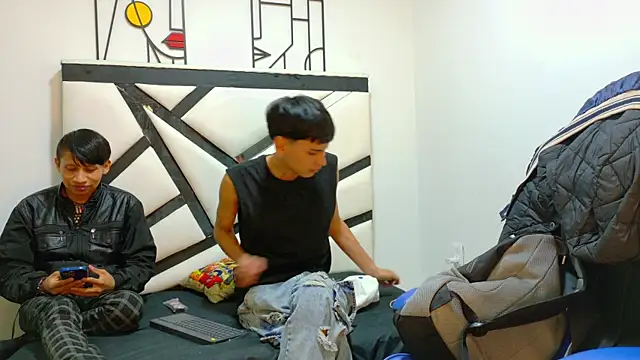 Snapshot of SEBAS_LOVER_ chatting on 12/02/25, 11:34 SEBAS LOVER online show from 12/02/25, 11:34