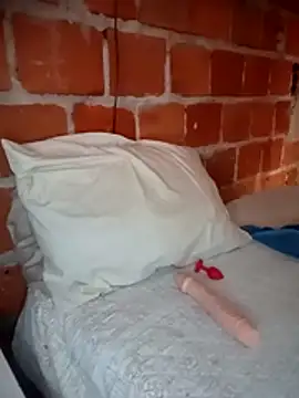 AliceXmoore online show from 11/19/25, 12:38