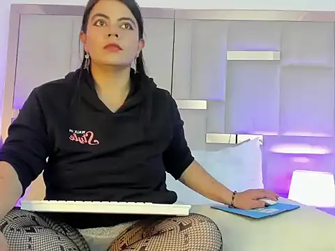 DayanaNaughty online show from 10/24/25, 03:58