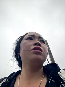 miemie-xx online show from 10/29/25, 08:05