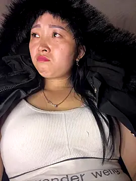 miemie-xx online show from 11/20/25, 01:11