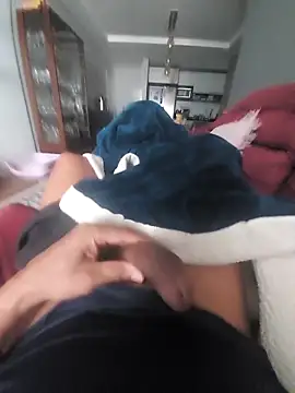 Merlin2310 online show from 10/10/25, 05:23