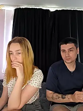 Sweet Little Lie online show from 10/23/25, 02:11