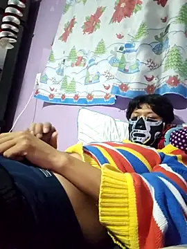 Snapshot of Francisskiss chatting on 11/22/25, 03:38 Francisskiss online show from 11/22/25, 03:38