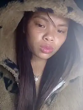 hello-cute online show from 11/11/25, 05:57