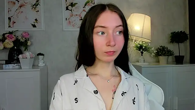 try love  online show from 10/19/25, 09:21