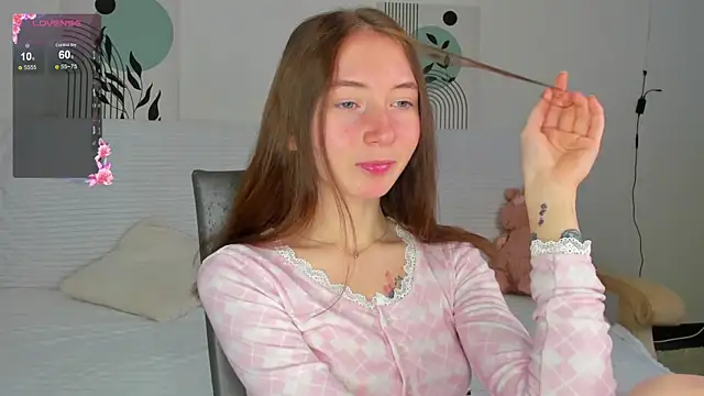 try love  online show from 11/21/25, 08:02