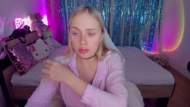 CeaneLino online show from 11/06/25, 06:53