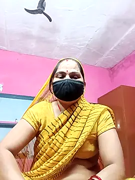 Snapshot of Ut_kanchna chatting on 11/02/25, 04:31 Ut kanchna online show from 11/02/25, 04:31