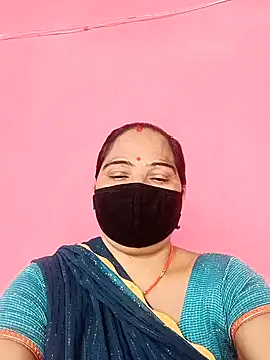 Snapshot of Ut_kanchna chatting on 11/03/25, 09:32 Ut kanchna online show from 11/03/25, 09:32