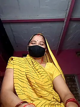 Snapshot of Ut_kanchna chatting on 11/09/25, 11:30 Ut kanchna online show from 11/09/25, 11:30