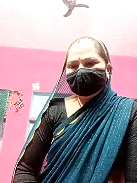 Snapshot of Ut_kanchna chatting on 11/22/25, 09:58 Ut kanchna online show from 11/22/25, 09:58