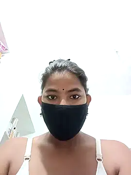 Hot radhaji online show from 10/24/25, 11:06