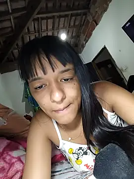 Snapshot of XxxMaikelly chatting on 10/28/25, 09:28 XxxMaikelly online show from 10/28/25, 09:28