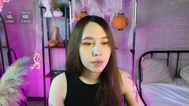 Snapshot of Jinkks chatting on 11/01/25, 01:07 Jinkks online show from 11/01/25, 01:07