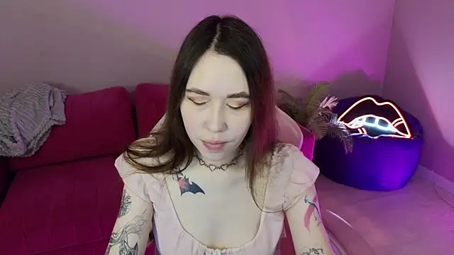 Snapshot of Jinkks chatting on 11/20/25, 01:28 Jinkks online show from 11/20/25, 01:28