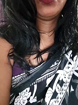 Snapshot of Janu-hasena chatting on 11/01/25, 12:56 Janu-hasena online show from 11/01/25, 12:56