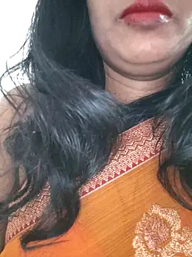 Snapshot of Janu-hasena chatting on 11/16/25, 03:50 Janu-hasena online show from 11/16/25, 03:50