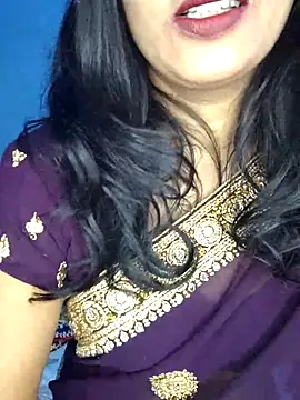 Snapshot of Janu-hasena chatting on 11/29/25, 01:52 Janu-hasena online show from 11/29/25, 01:52