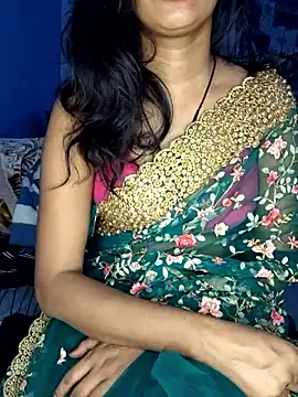 Snapshot of Janu-hasena chatting on 12/02/25, 04:24 Janu-hasena online show from 12/02/25, 04:24