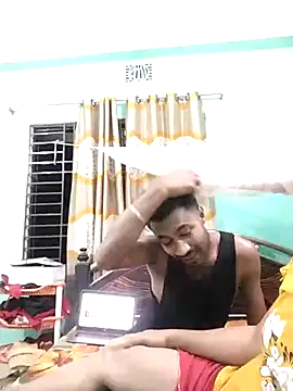 Snapshot of your_vedika1 chatting on 11/01/25, 05:37 your vedika1 online show from 11/01/25, 05:37