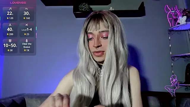 Oasis Fairy online show from 11/18/25, 08:02