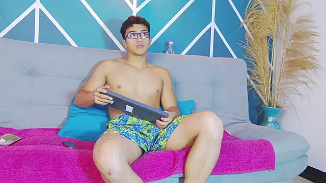 Stefano Calle online show from 11/19/25, 12:16