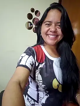 Snapshot of Miss__kendra_ chatting on 10/17/25, 11:35 Miss kendra online show from 10/17/25, 11:35