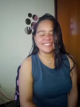 Snapshot of Miss__kendra_ chatting on 10/19/25, 06:52 Miss kendra online show from 10/19/25, 06:52