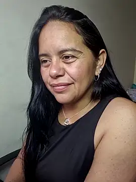 Miss  kendra  online show from 11/16/25, 05:07