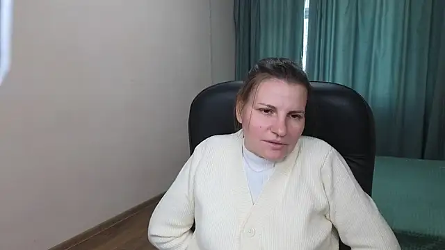 Mirabelle Velvet online show from 10/16/25, 04:46