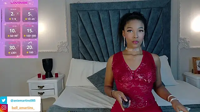 Bella-Torres online show from 10/30/25, 03:30