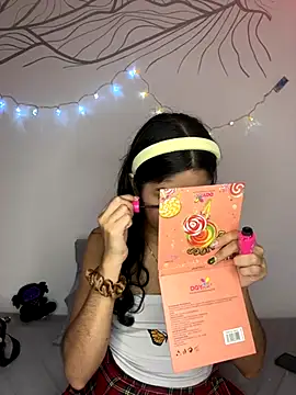 Snapshot of Ariasex_ chatting on 10/22/25, 07:13 Ariasex online show from 10/22/25, 07:13