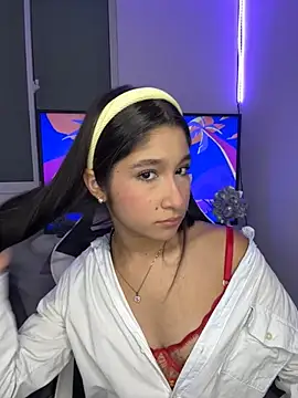 Snapshot of Ariasex_ chatting on 11/14/25, 08:07 Ariasex online show from 11/14/25, 08:07